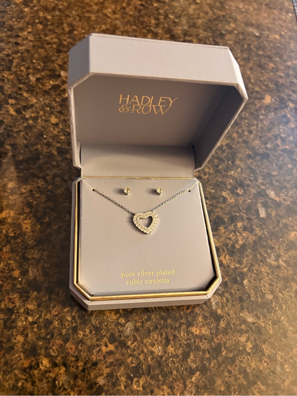 Silver-Plated Open Heart Necklace with Matching Studs - Silver